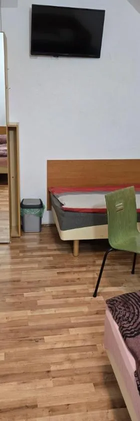 KWT Hostel Nowogard - Self Check-In - Wejscie na KOD，位于诺沃加德的酒店