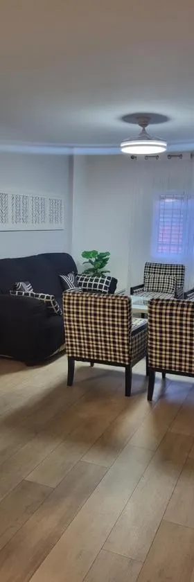 Aparamento WARNER 8 PERSONAS，位于平托的酒店