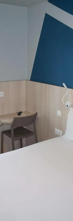 翁弗勒尔中心宜必思快捷酒店，位于翁弗勒尔的酒店