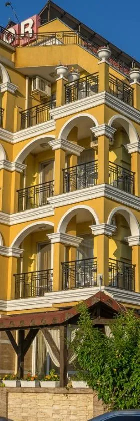 Hotel Luxor，位于洛泽内茨的酒店