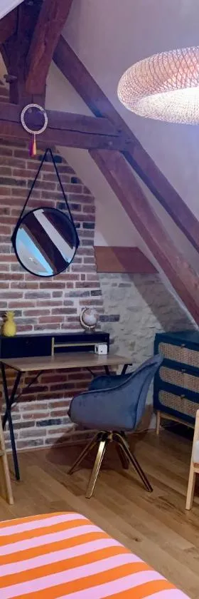 Gîte de la Saussaie - Au four & au moulin，位于Moncé-en-Saosnois的酒店