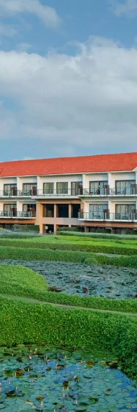 Club Mahindra Kensville，位于艾哈迈达巴德的酒店
