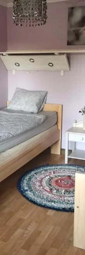Humlehjarta Zwei Betten Zimmer，位于Överkalix的酒店