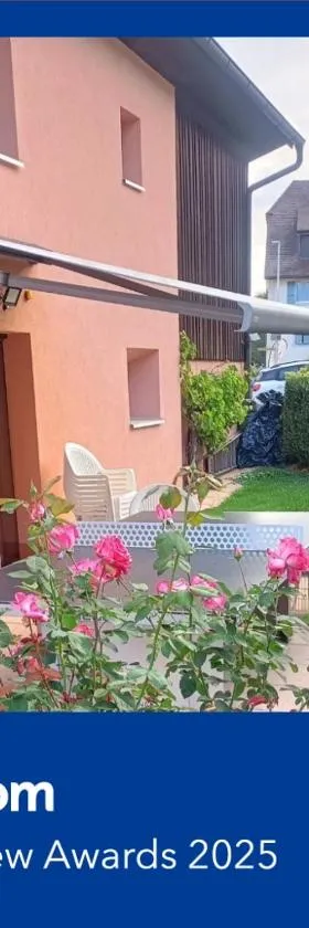 BnB LES OISEAUX, chez Lidia, 26m2 à 44m2, 2ème étage，位于Vendlincourt的酒店