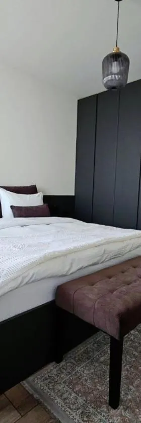 Apartment Enya，位于布尔加斯的酒店
