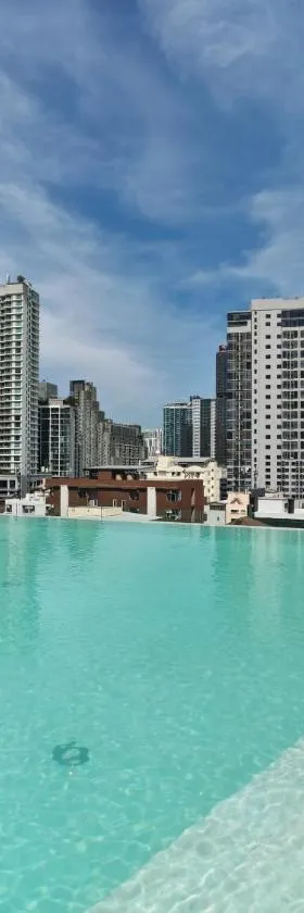 Wanda Jin Residences The Ease Sierra Bangkok，位于占那县的酒店