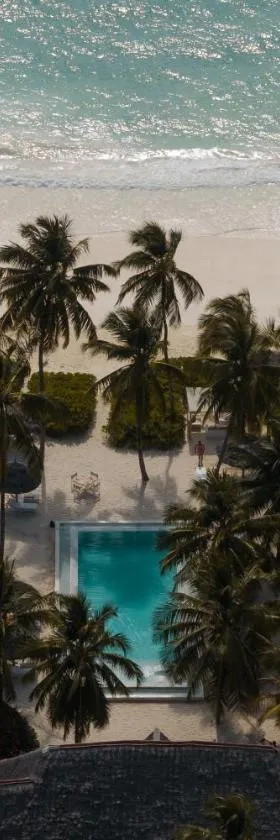 The Loop Beach Resort，位于江比阿的酒店