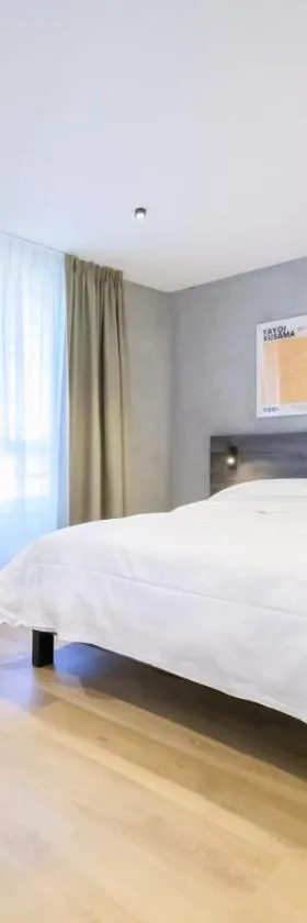 Hôtel Arnold self check-in，位于纳沙泰尔的酒店