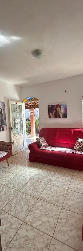 hostel da Eide - Inhotim，位于布鲁马迪纽的酒店