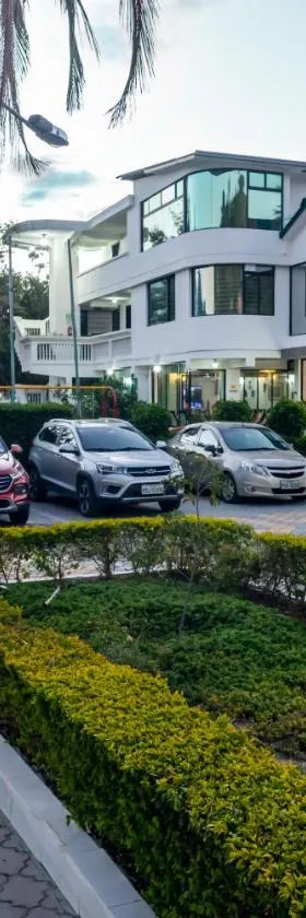 Hostería El Prado，位于伊瓦拉的酒店