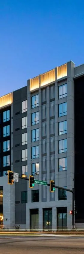 Courtyard by Marriott Gainesville GA，位于盖恩斯维尔的酒店