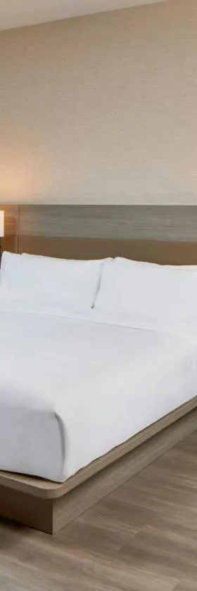 AC Hotel by Marriott Austin Hill Country，位于奥斯汀的酒店