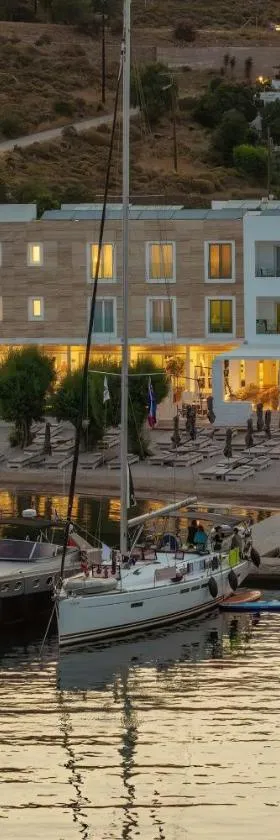 Patmos Aktis, a Luxury Collection Resort & Spa, Greece，位于帕特莫斯的酒店