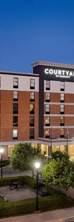 Courtyard by Marriott Springfield Downtown，位于斯普林菲尔德的酒店