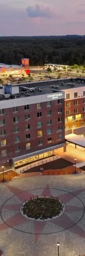Courtyard by Marriott North Brunswick，位于北不伦瑞克的酒店