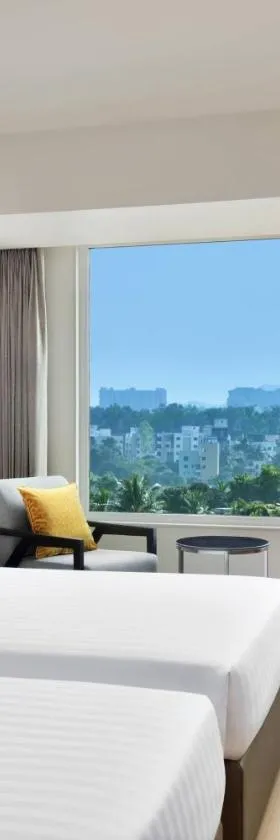Courtyard by Marriott Nashik，位于纳西克的酒店