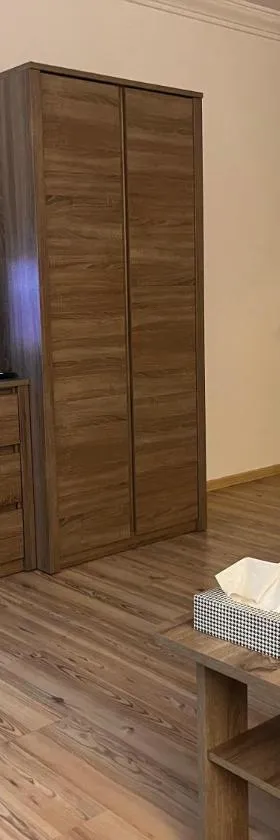 Studio w centrum miasta，位于杰尔若纽夫的酒店