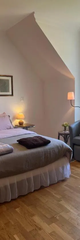 Découvrez le calme et la sérénité de la campagne à 45 minutes de Paris，位于Vert的酒店