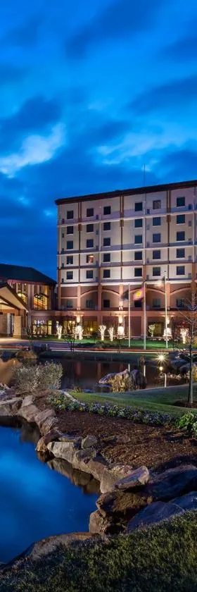 Choctaw Casino Hotel – Pocola，位于Pocola的酒店