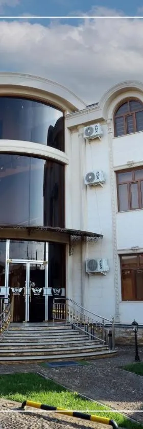 Hotel Saroy palace in Qarshi city，位于卡尔希的酒店