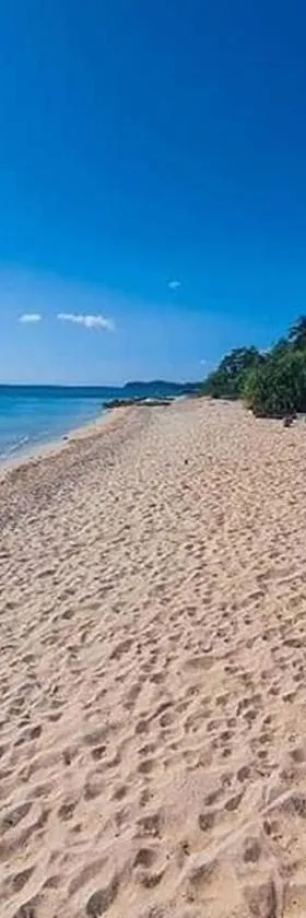 Pili Beach Resort Agmanic，位于Santa Fe的酒店