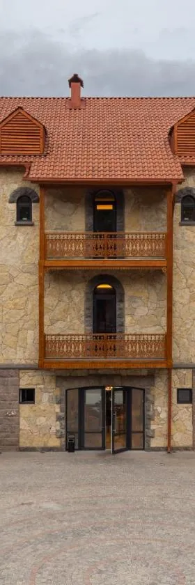 Old Ijevan Boutique Hotel，位于伊杰万的酒店