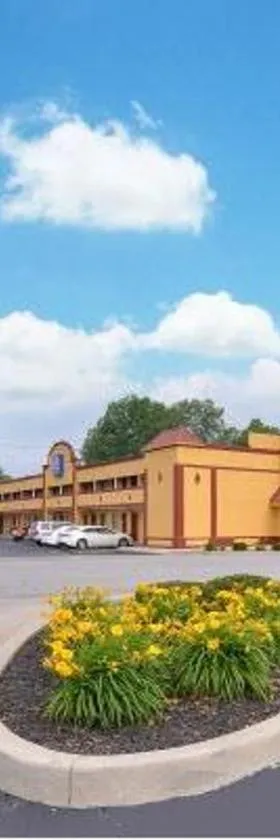 Crossroads Inn，位于莱巴嫩的酒店