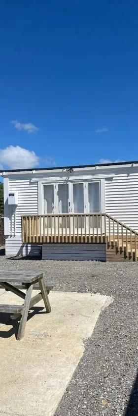 Cosy Studio Retreat in Porirua，位于波里鲁阿的酒店