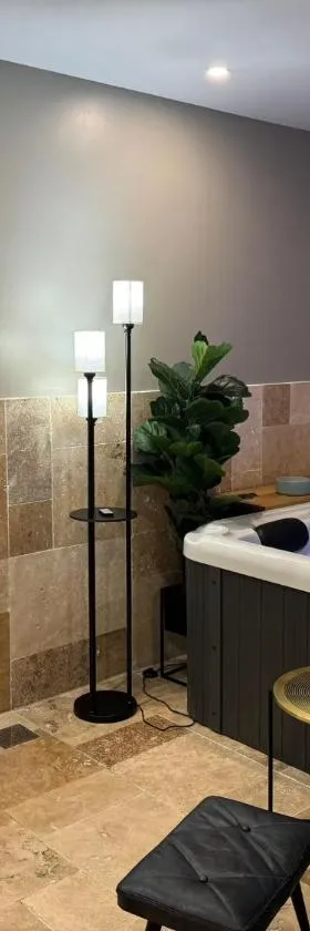 Ma Campagne SPA Suite，位于吕克斯的酒店