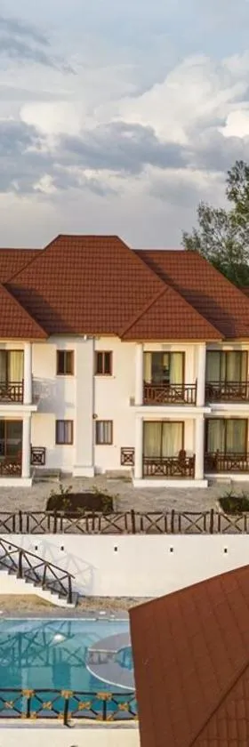 Alfa Boutique Hotel，位于吉汶瓦的酒店