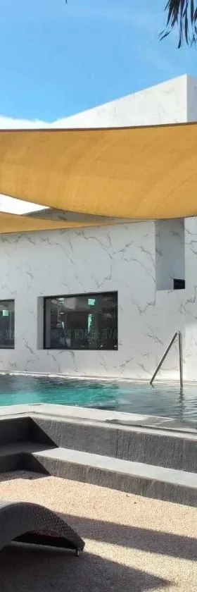 Cave Beach Resort Boutique Luxury Accomodation，位于Dingalan的酒店