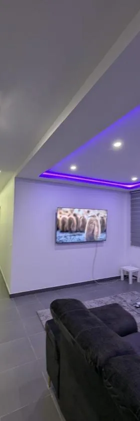 Spacious and modern loft with Balneo space，位于盖斯波尔塞姆的酒店