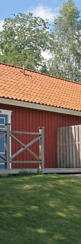 Skillingaryds Gård，位于斯切灵加德的酒店
