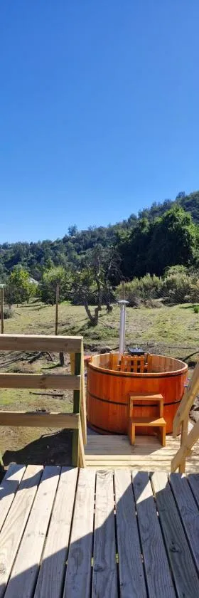 Oasis in the mountain, Quebrada Alvarado, Olmué，位于奥尔穆埃的酒店