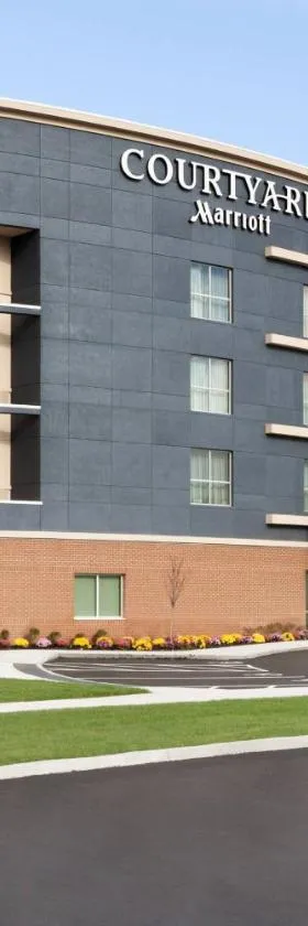 Courtyard by Marriott Boston Dedham/Westwood，位于Westwood的酒店