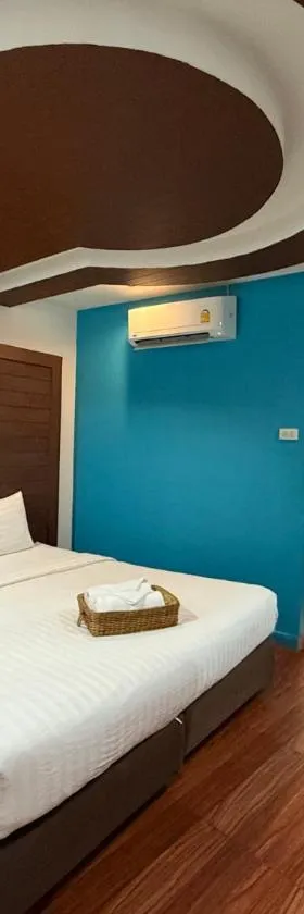 Bed By Cruise Hotel At Samakkhi-Tivanont，位于暖武里府的酒店