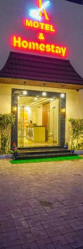 KANHA HOMESTAY & Motel，位于帕格瓦拉的酒店