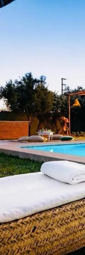 RIAD DAR ESSOURY Marrakech，位于NʼChaba的酒店