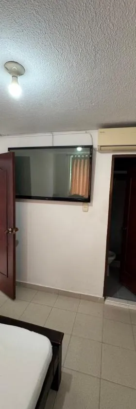 Hotel el saman，位于布卡拉曼加的酒店