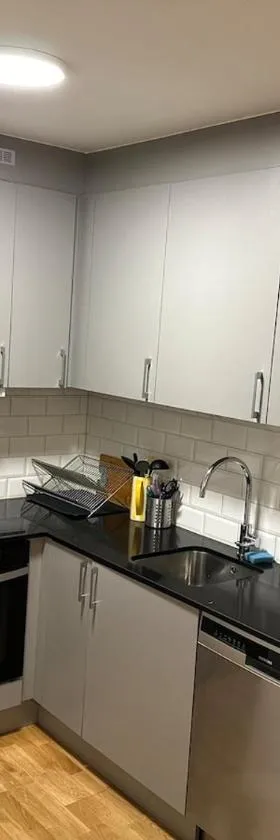 Cozy two rooms appartment，位于斯德哥尔摩的酒店