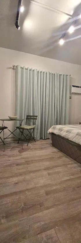 Olive and Oak Studio，位于巴科洛德的酒店