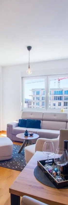Lucy Apartment 1，位于Čitluk的酒店