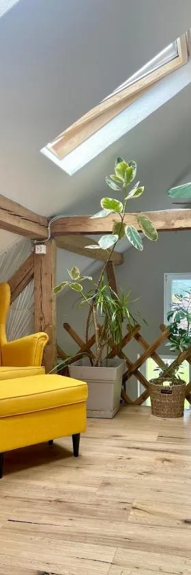 Barn Apartment in an Old Farmhouse near Vaduz，位于塞沃伦的酒店