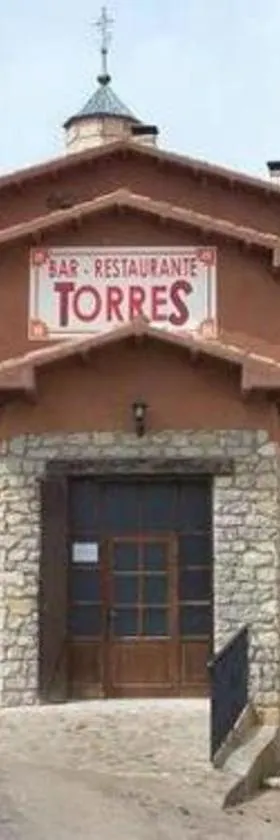 Hotel Restaurante El CID，位于Torres de Albarracín的酒店
