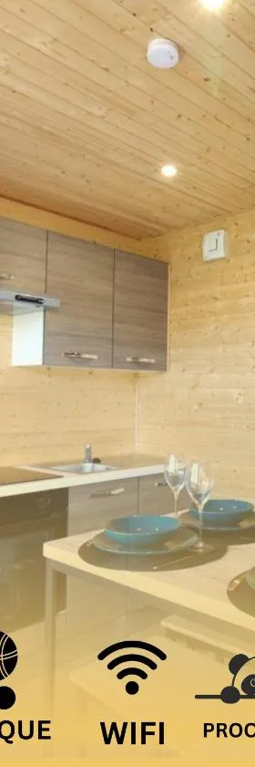 îlot cosy and SPA -PROCHE ZOO BEAUVAL，位于Luçay-le-Mâle的酒店