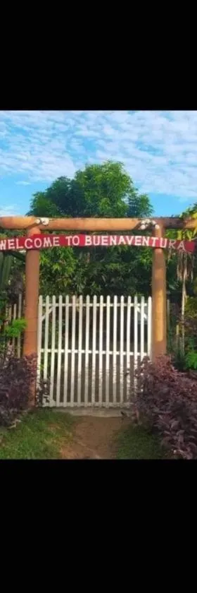 Buenaventura Beachresort，位于Nauhang的酒店