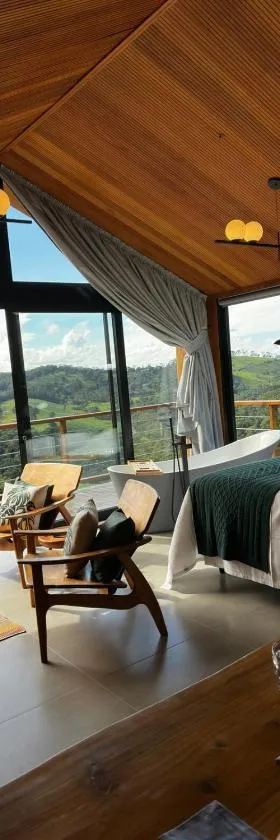 Cabana Nórdica com Maravilhosa Vista da Serra，位于贡萨尔维斯的酒店