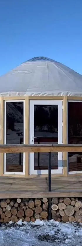Отдых в комфортабельных юртах в зоне отдыха Kolsay resort!，位于Kurmenty的酒店