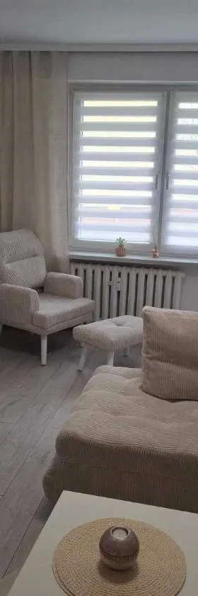 Apartament 50 m z balkonem na parterze，位于比得哥什的酒店