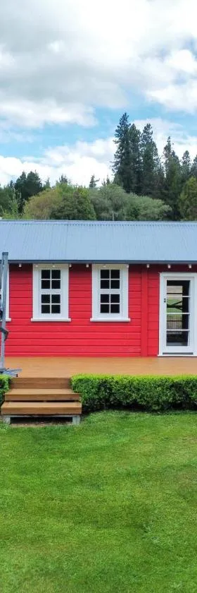Little Red School House，位于奥玛鲁的酒店